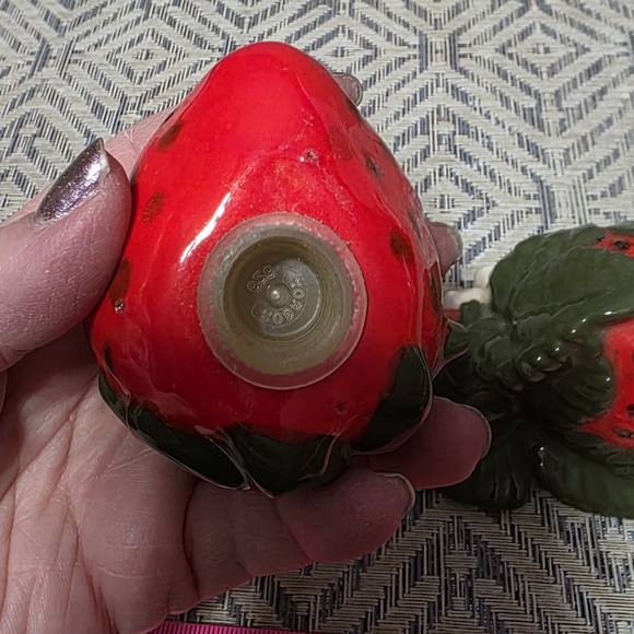 Hand Painted Strawberry Salt And Pepper Shakers #3 - Picture 4 of 8